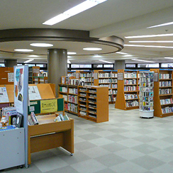 小山町立図書館